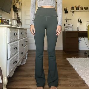 Lululemon Groove Pant